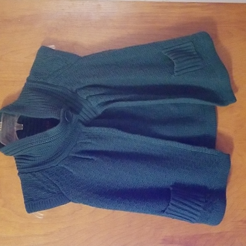 21 Short Sleeve Cardigan Size Small: A